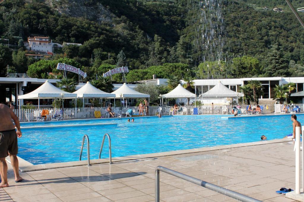 Beach Hotel Eurovil Предоре Экстерьер фото